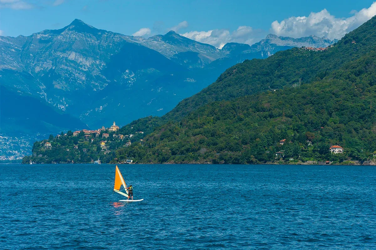 windsurf main