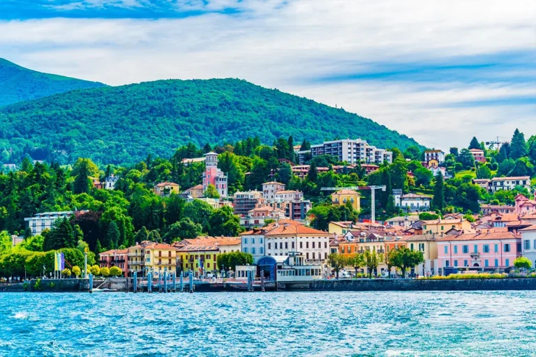 Luino main